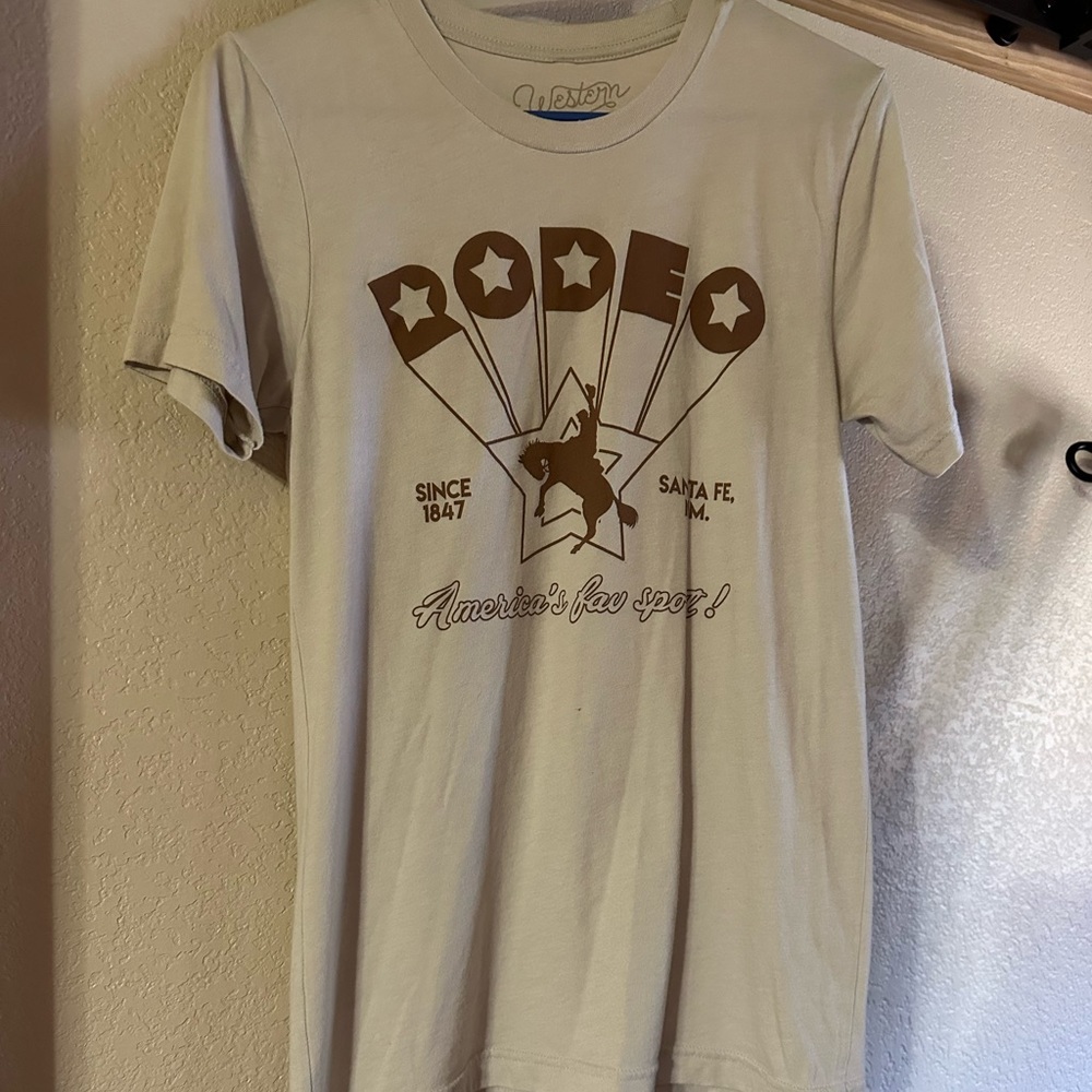 Tan rodeo t-shirt